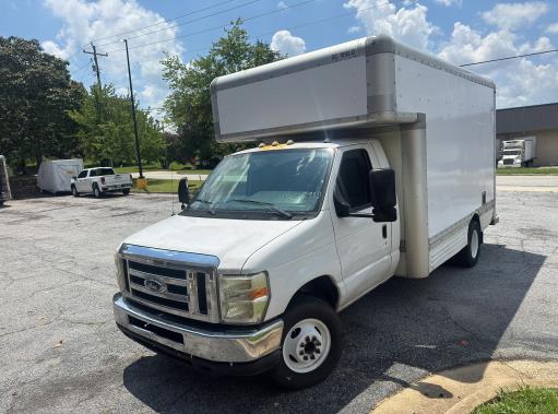Used 2009 14 ' Box Truck for sale