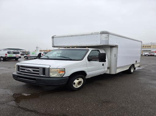 Used 2010 14 ' Box Truck for sale