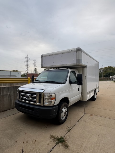 Used 2010 14 ' Box Truck for sale