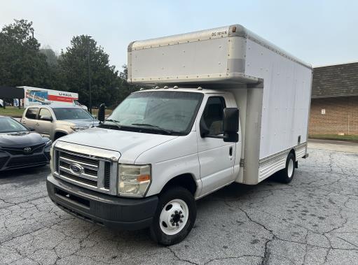 Used 2010 14 ' Box Truck for sale