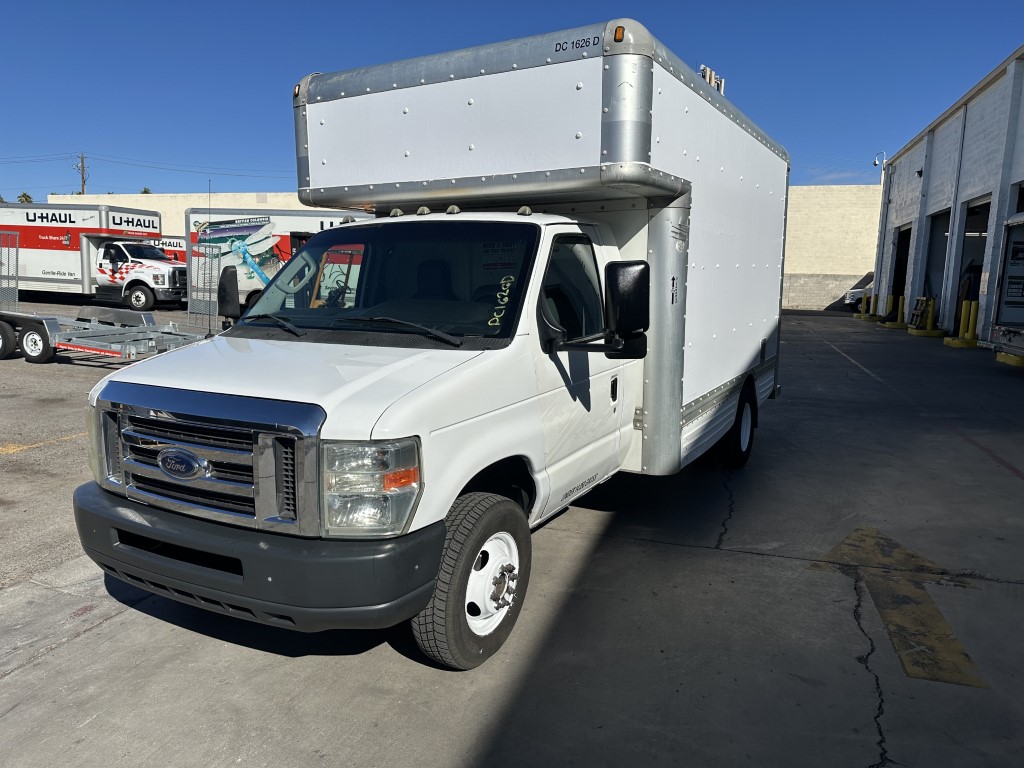 Used 2009 14 ' Box Truck for sale