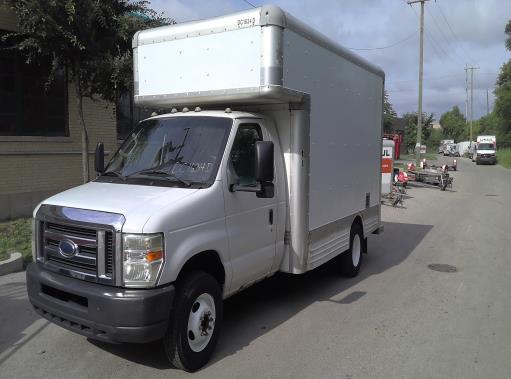 Used 2009 14 ' Box Truck for sale