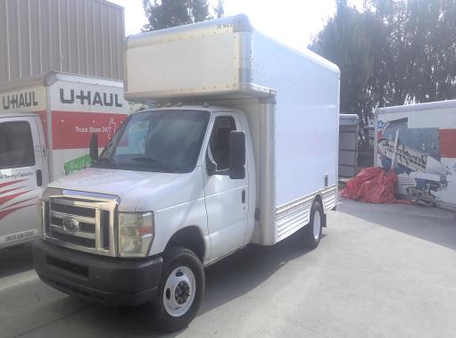 Used 2009 14 ' Box Truck for sale