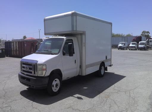 Used 2008 14 ' Box Truck for sale