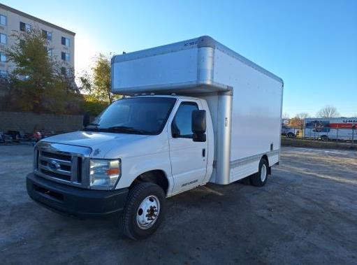 Used 2009 14 ' Box Truck for sale