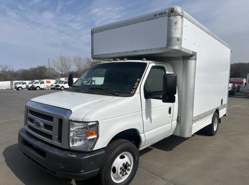 Used 2010 14 ' Box Truck for sale