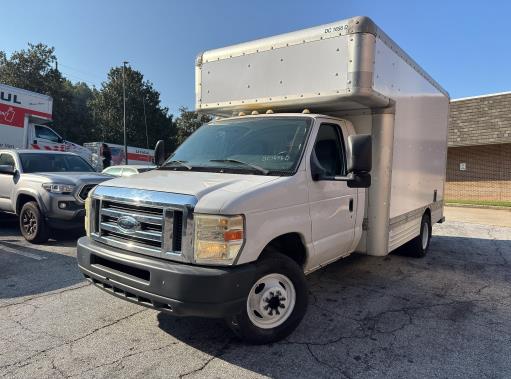 Used 2009 14 ' Box Truck for sale