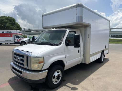 Used 2008 14 ' Box Truck for sale