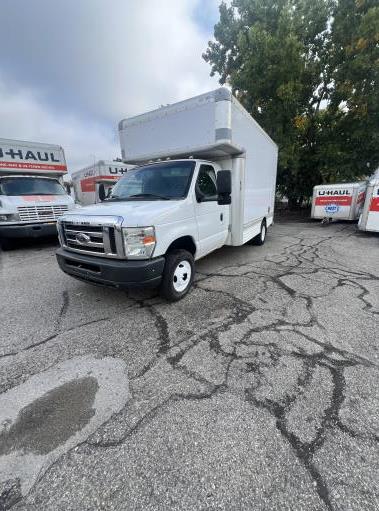 Used 2009 14 ' Box Truck for sale