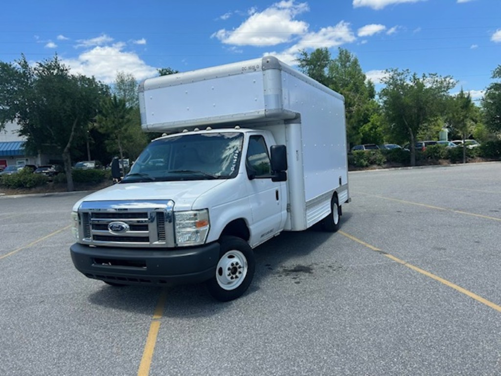 Used 2012 14 ' Box Truck for sale