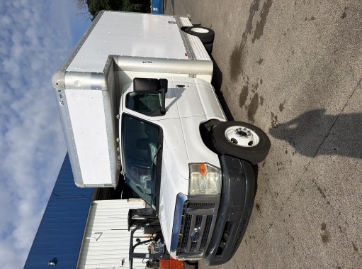 Used 2010 14 ' Box Truck for sale
