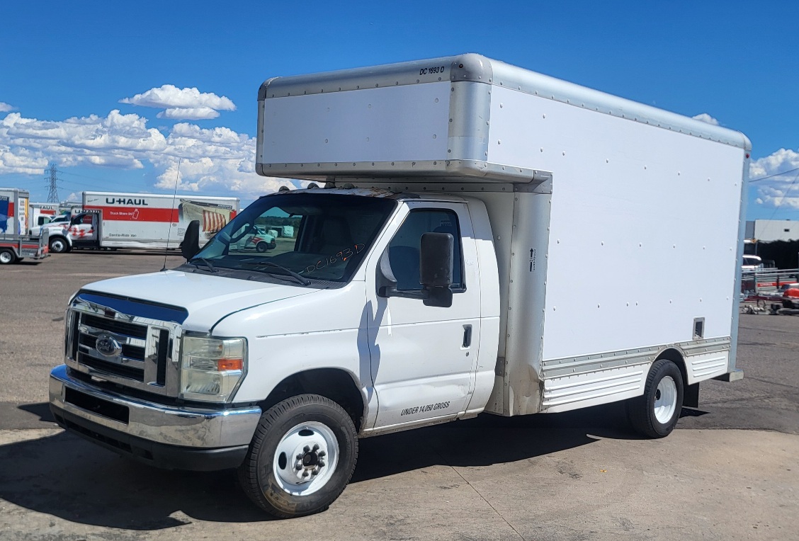 Used 2009 14 ' Box Truck for sale