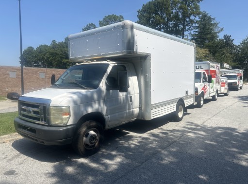 Used 2009 14 ' Box Truck for sale