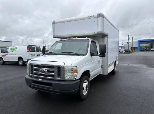Used 2009 14 ' Box Truck for sale