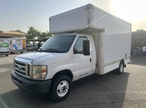 Used 2009 14 ' Box Truck for sale