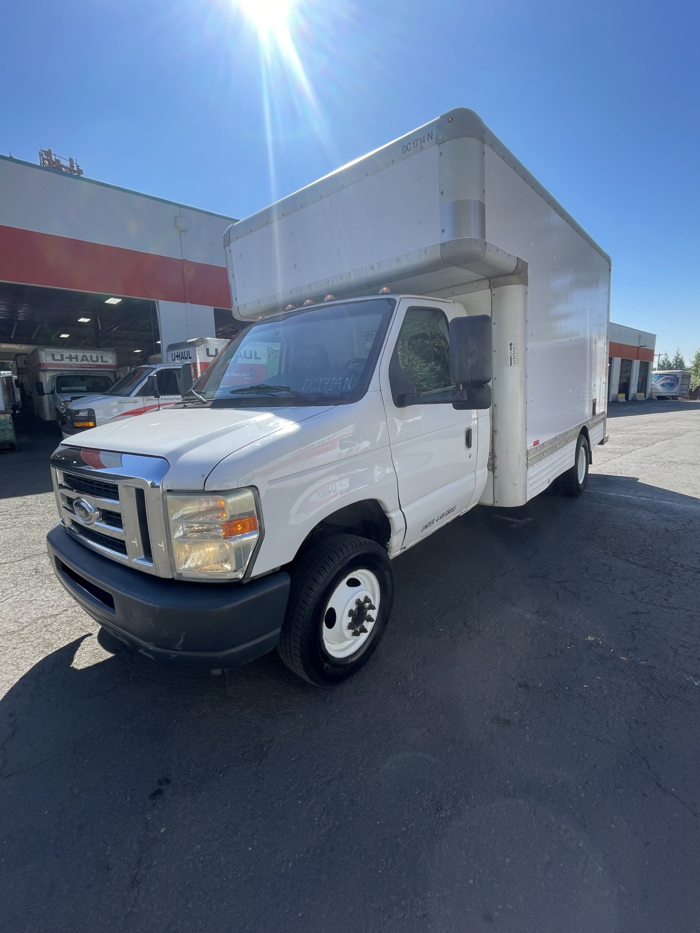 Used 2010 14 ' Box Truck for sale
