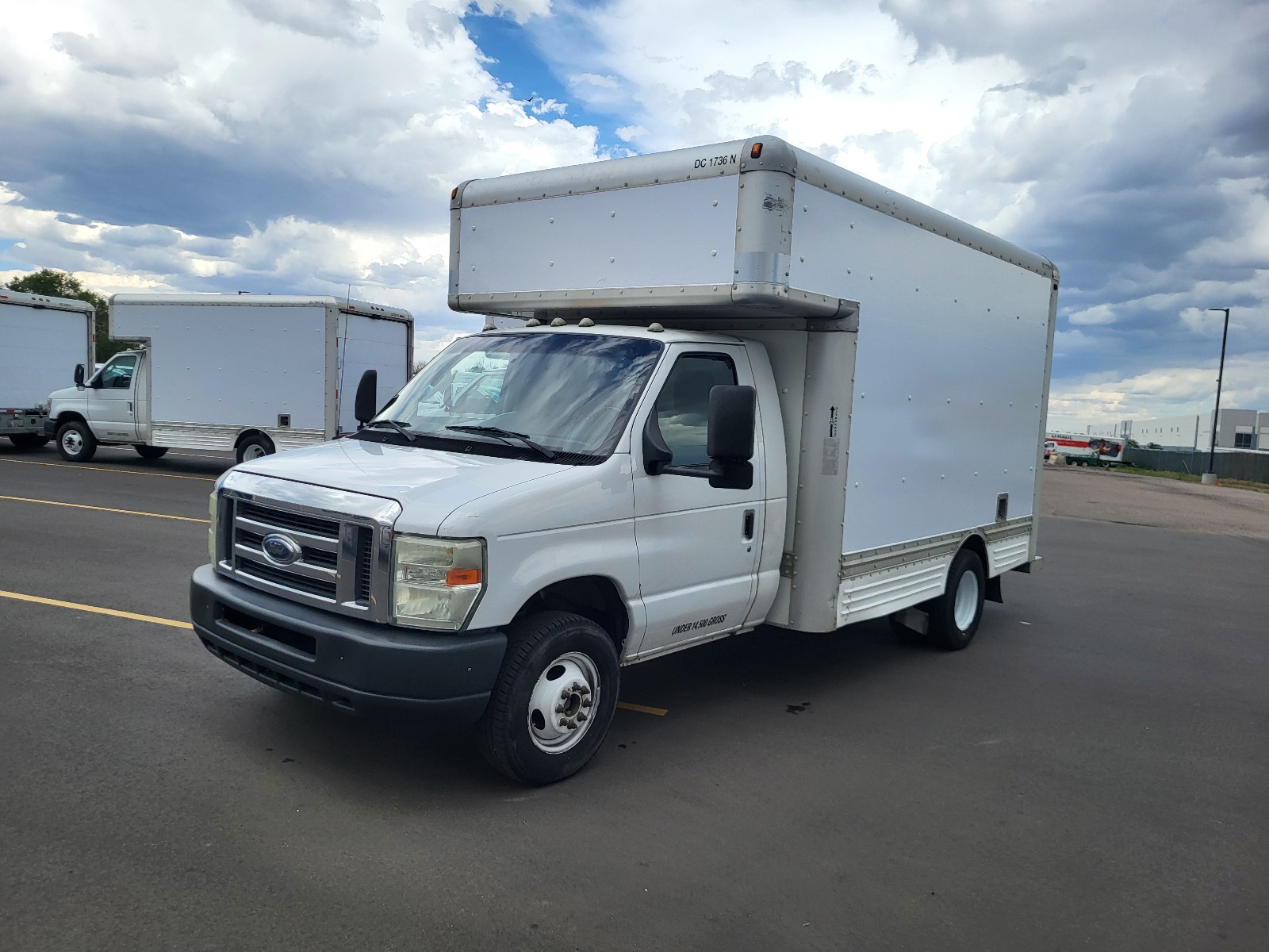 Used 2010 14 ' Box Truck for sale