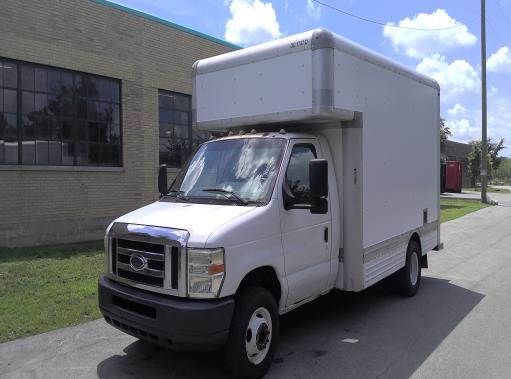Used 2009 14 ' Box Truck for sale