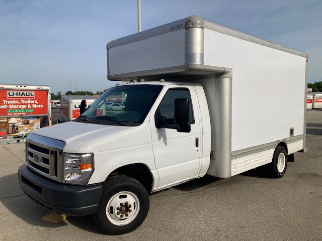 Used 2008 14 ' Box Truck for sale