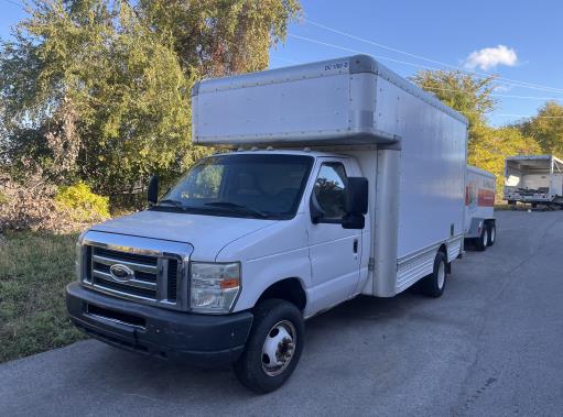 Used 2009 14 ' Box Truck for sale