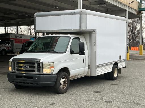 Used 2008 14 ' Box Truck for sale