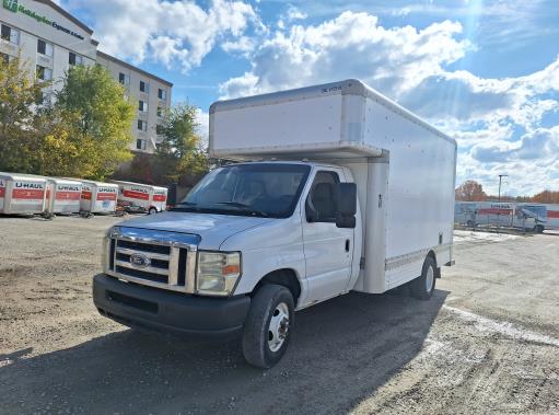Used 2010 14 ' Box Truck for sale