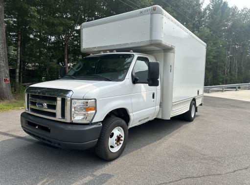 Used 2008 14 ' Box Truck for sale