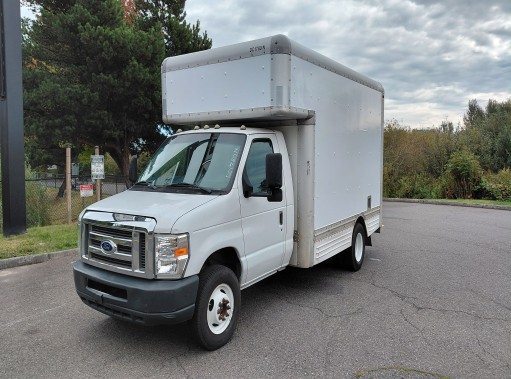 Used 2010 14 ' Box Truck for sale