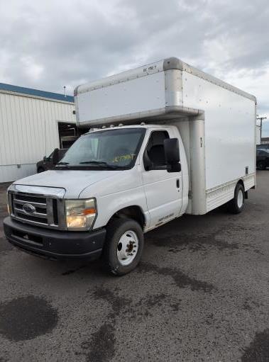 Used 2008 14 ' Box Truck for sale