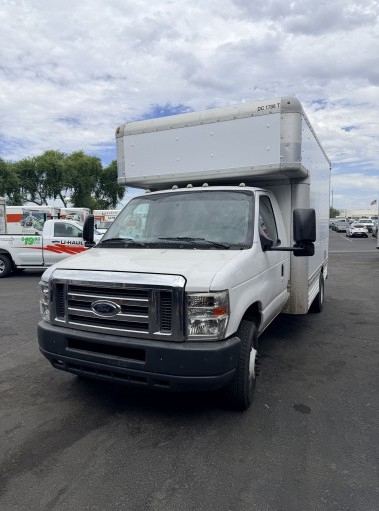 Used 2008 14 ' Box Truck for sale