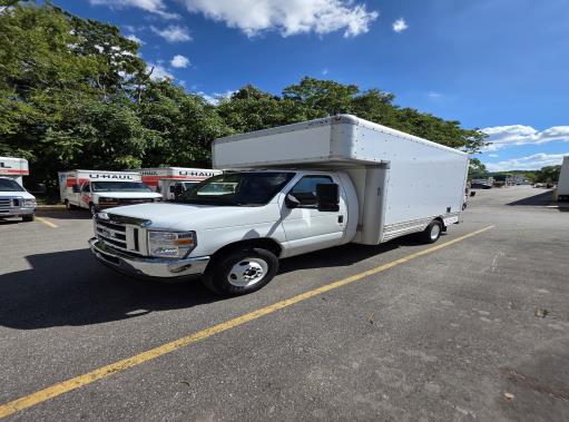 Used 2010 14 ' Box Truck for sale