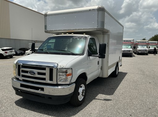 Used 2008 14 ' Box Truck for sale