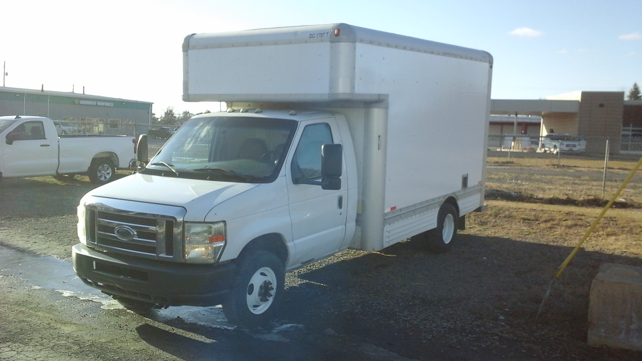 Used 2008 14 ' Box Truck for sale