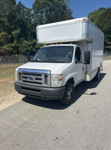 Used 2012 14 ' Box Truck for sale