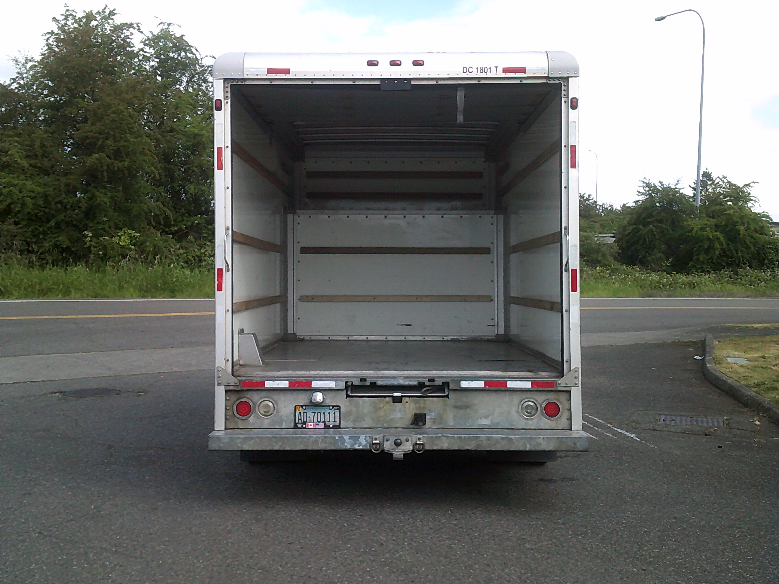 2008 14' Box Truck for Sale in Auburn, WA 98001 UHaul Truck Sales