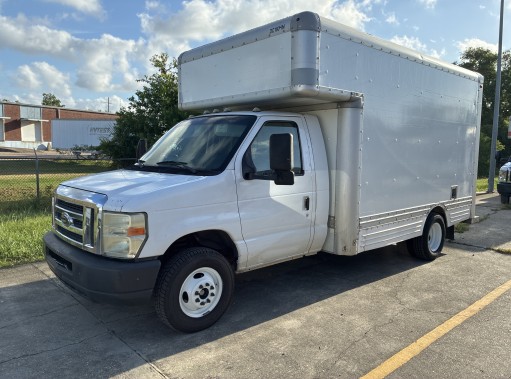 Used 2010 14 ' Box Truck for sale