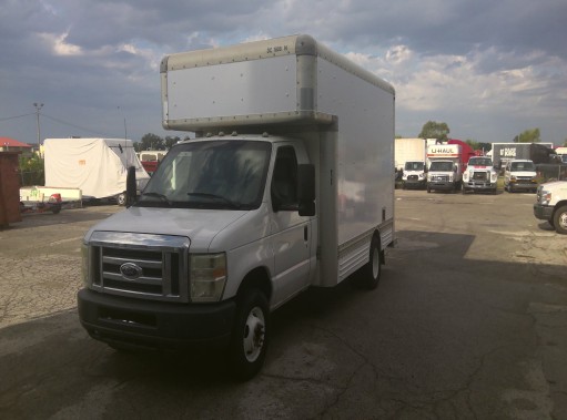 Used 2010 14 ' Box Truck for sale