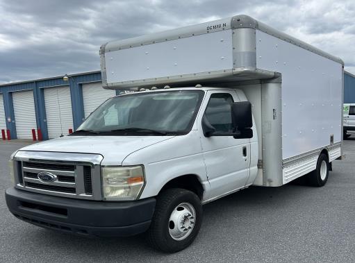 Used 2010 14 ' Box Truck for sale
