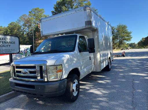 Used 2008 14 ' Box Truck for sale