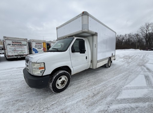 Used 2010 14 ' Box Truck for sale