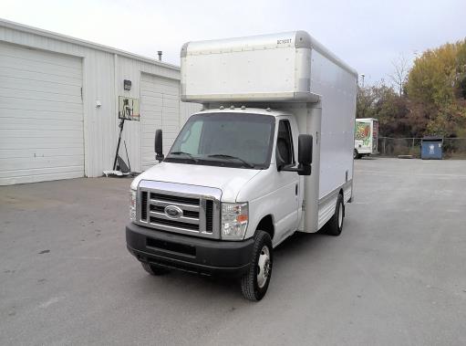 Used 2008 14 ' Box Truck for sale