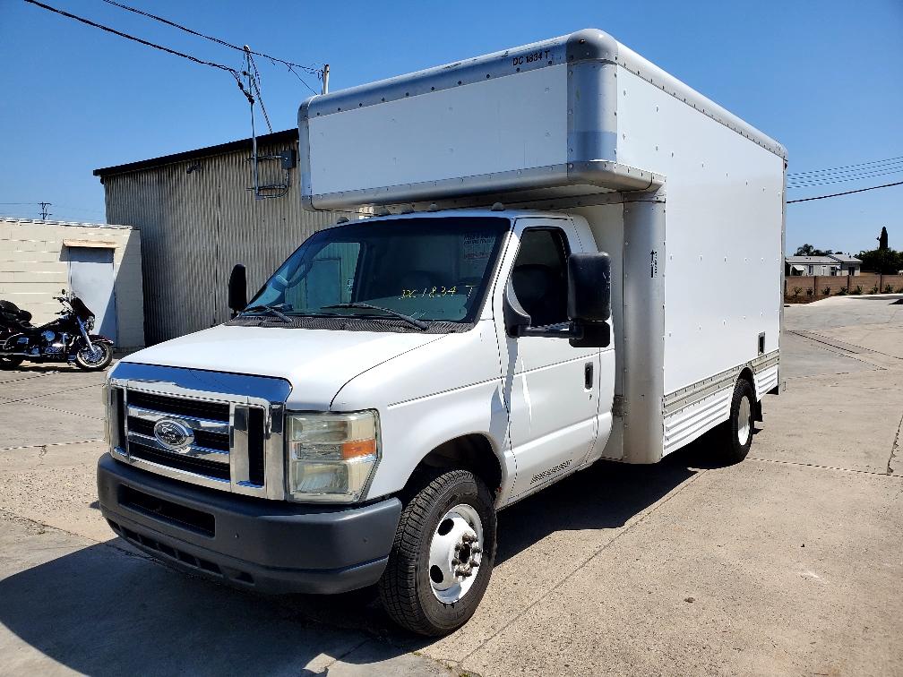 Used 2008 14 ' Box Truck for sale