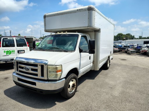 Used 2009 14 ' Box Truck for sale