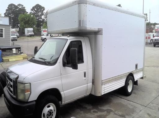Used 2010 14 ' Box Truck for sale