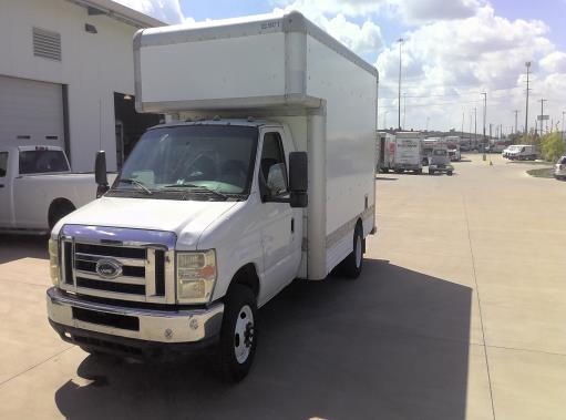 Used 2008 14 ' Box Truck for sale