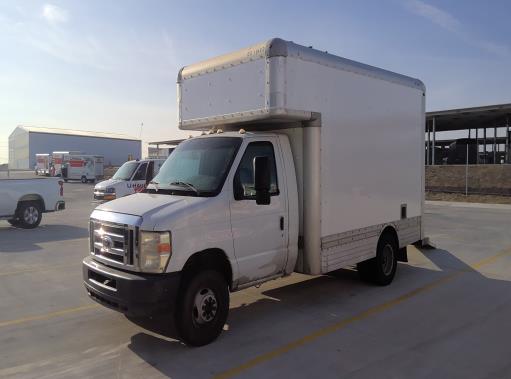 Used 2009 14 ' Box Truck for sale