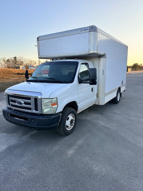 Used 2010 14 ' Box Truck for sale