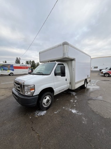 Used 2009 14 ' Box Truck for sale