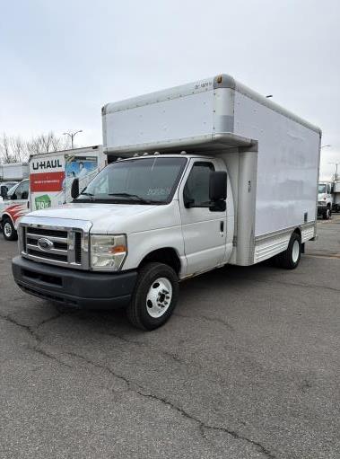 Used 2010 14 ' Box Truck for sale