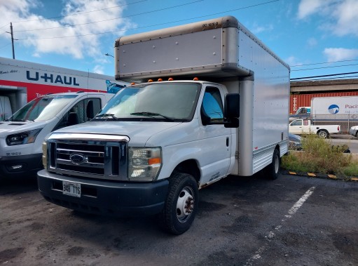 Used 2009 14 ' Box Truck for sale